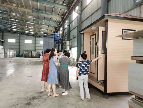 河南固始县弘光建材机械厂 巧媳妇创业就业工程的示范基地